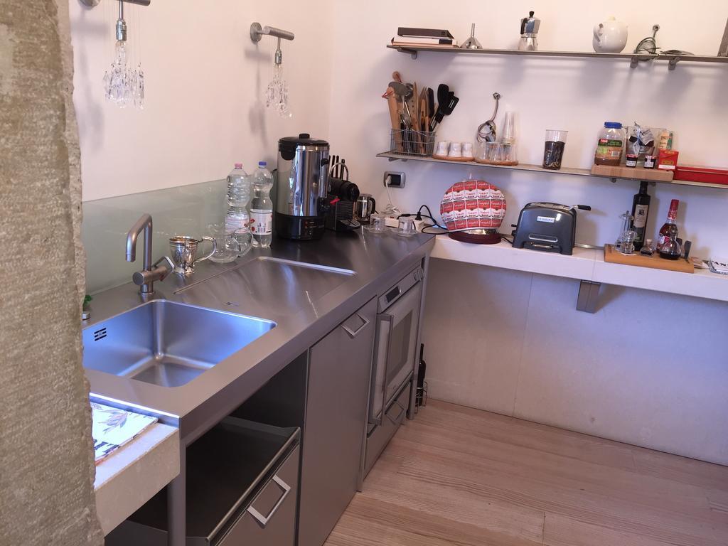 Ghetto Modern Apt For 4, Veniceアパートメント エクステリア 写真
