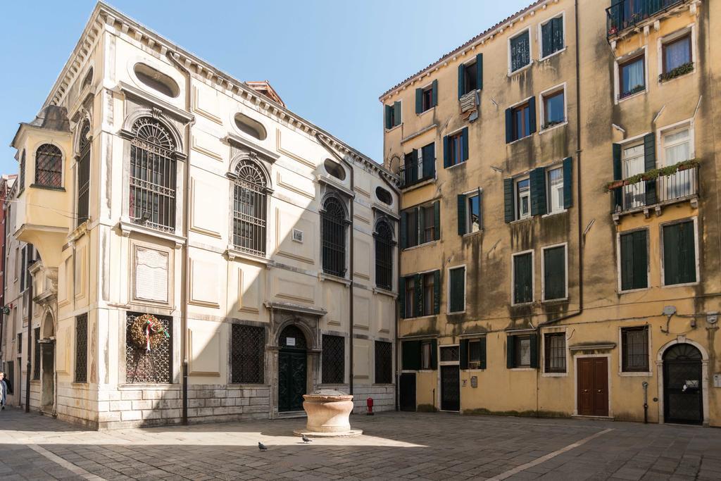 Ghetto Modern Apt For 4, Veniceアパートメント エクステリア 写真